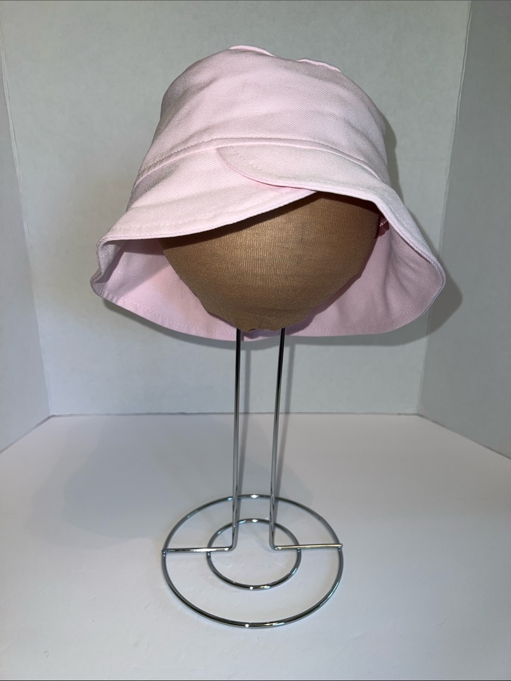Sarah Louise England Pink Bucket Hat size 2y
